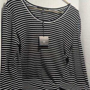 Ming Wang Classic Black and White Striped Long Sleeve Top
